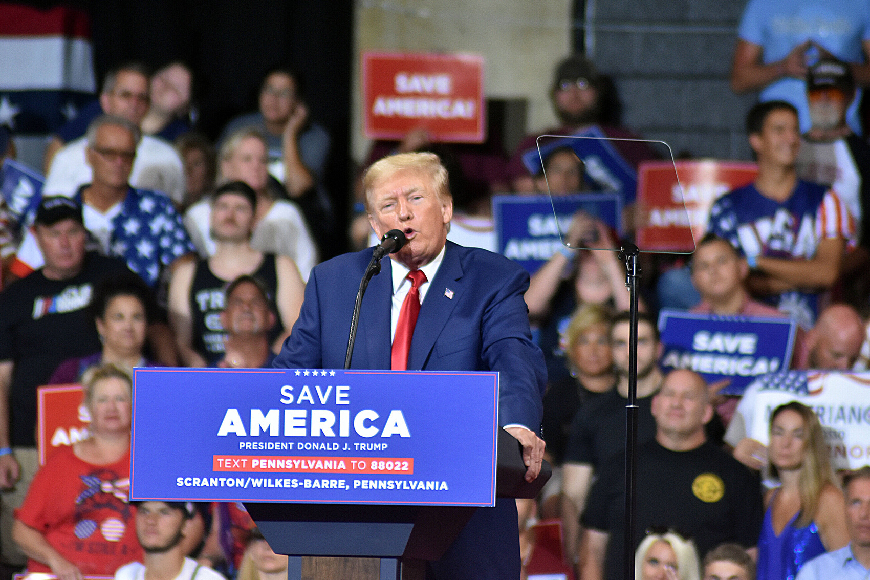 特朗普建议美国停止对乌军援,曾称“24小时”就能结束俄乌冲突