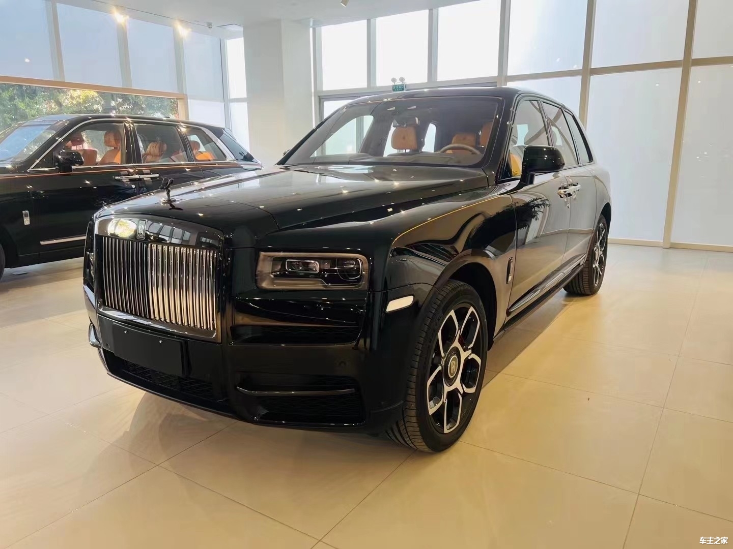 {線上賭場}(劳斯莱斯库里南2021新款价格高配)