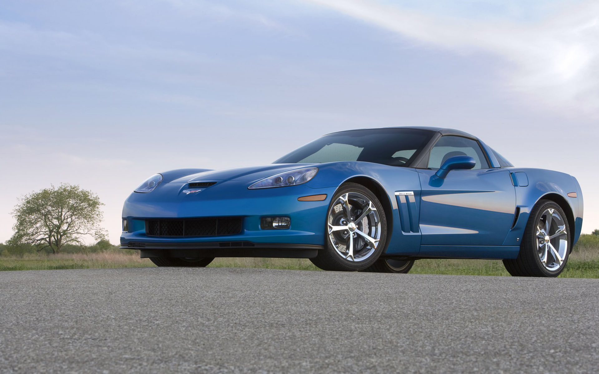 {體育投注}(跑车图片大全最酷的高清)