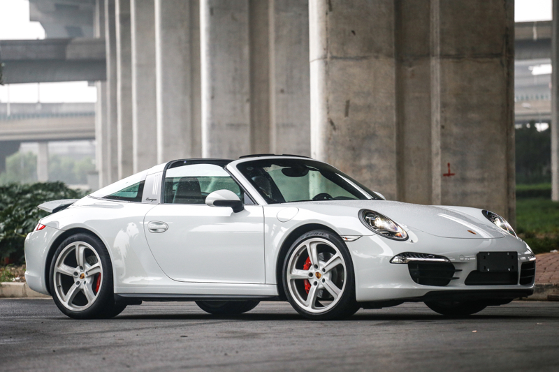 {happy777娛樂}(保时捷911硬顶敞篷跑车是哪款)